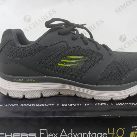 SKETCHERS MENS FLEX TRAINER BLACK  SIZE 9UK (MENS)