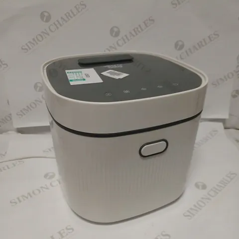 VITAL BABY NURTURE ADVANCED PRO UV STERILISER & DRYER