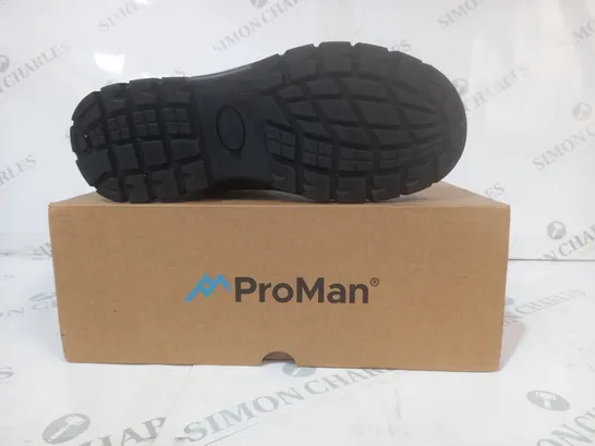 BOXED PAIR OF PROMAN WATERPROOF BOOTS IN BLACK EU SIZE 39