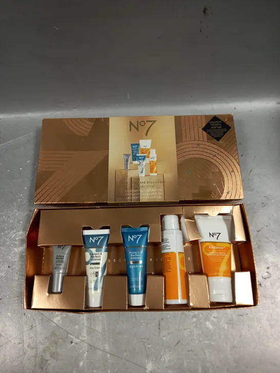 BOXED N07 THE SKINCARE DISCOVERY COLLECTION