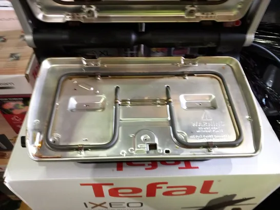 BOXED TEFAL OPTIGRILL + XL GC722D40