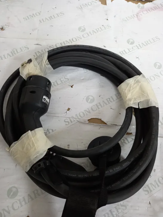 E CONNECT TYPE; DEVC/T2/P3/32 EVA CHARGING CABLE  