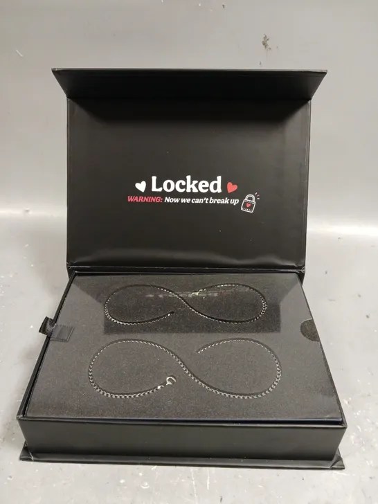 BOXED LOCKED PERMANENT BRACELETS SET 