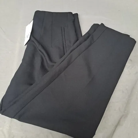 ZARA BLACK LARGE DRESS PANTS 