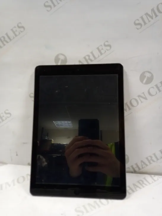 APPLE A1474 IPAD AIR 