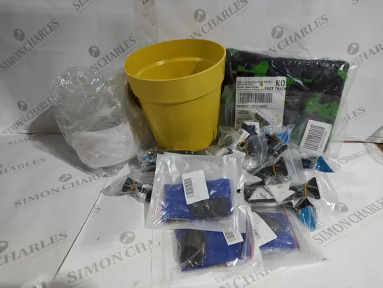 APPROXIMATELY 20 ASSORTED ITEMS TO INCLUDE SILICONE REMOVAL TOOL, PLANTER, MIK STRAINER ETC.