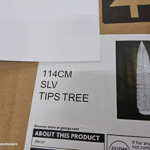 PALLET OF APPROXIMATELY 12 BRAND NEW BOXED 114cm SILVER TIPS TREE