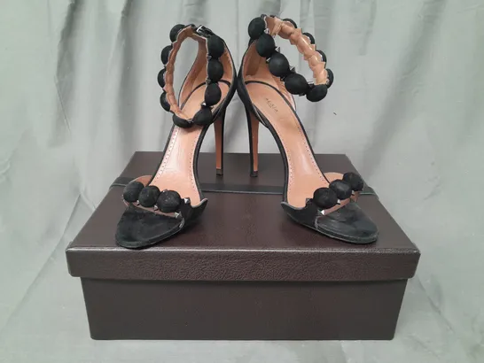 BOXED PAIR OF ALAIA PARIS OPEN TOE HIGH SANDALS IN BLACK EU SIZE 40