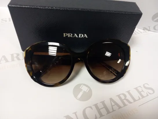 BOXED PRADA ROUND SUNGLASSES