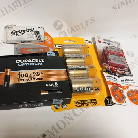 LARGE QUANTITY OF ASSORTED BATTERIES TO INCLUDE; ENERGIZER, DURCELL, JCB, VAPEX AND RAYOVAC