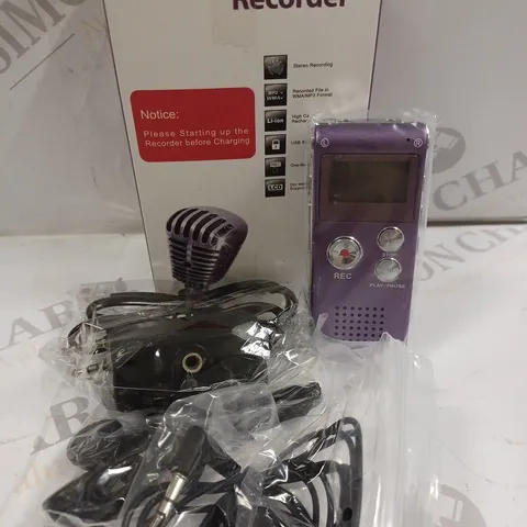 BOXED DIGITAL VOICE RECORDER 