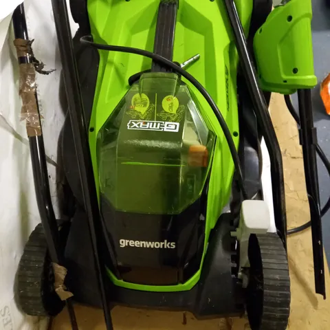 GREENWORKS GMAX CORDLESS LAWNMOWER 40V