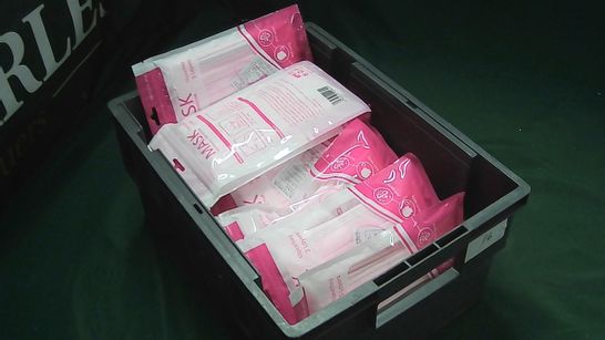 BOX OF PINK DISPOSABLE FACE MASKS