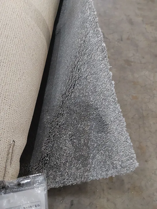 ROLL OF QUALITY SENSATION ORIGINAL BASALT CARPET // SIZE: APPROXIMATELY 4 X 4.45m