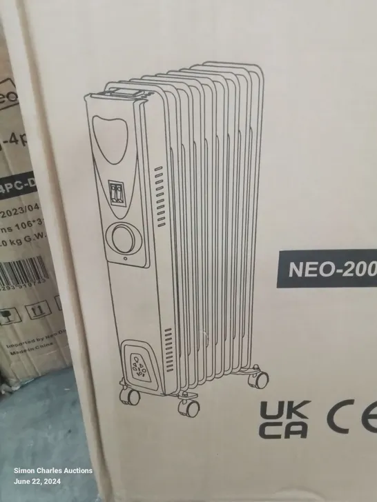 BOXED WHITE ELECTRIC HEATER 