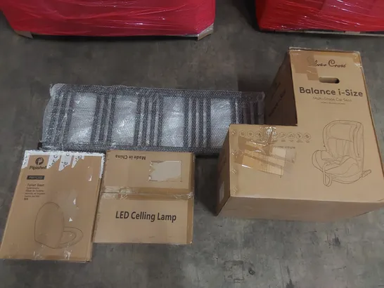 PALLET OF ASSORTED ITEMS INCLUDING TOILET SEAT, VERTICAL RADIATOR, LED CEILING LIGHT , MULTI-STAGE CAR SEAT