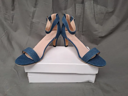 BOXED PAIR OF DESIGNER OPEN TOE HEELED SANDALS IN DENIM BLUE EU SIZE 41