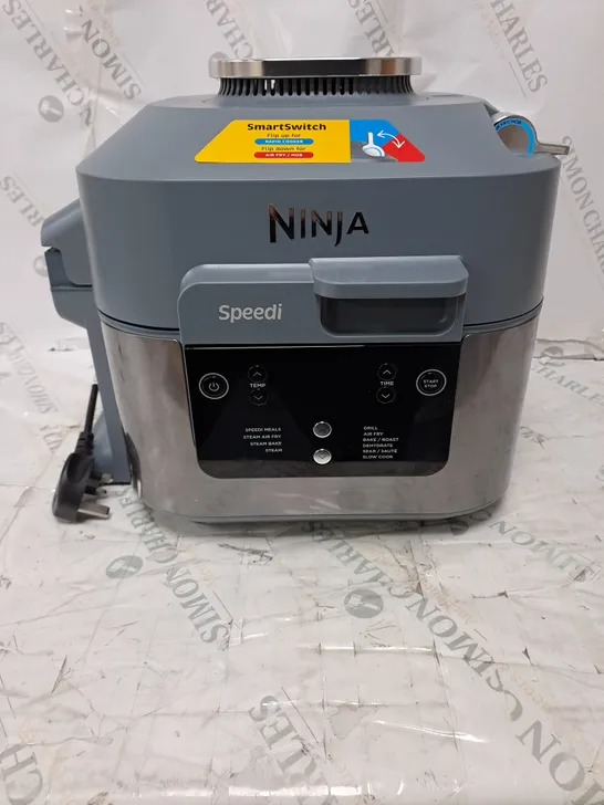 BOXED NINJA SPEEDI 10-IN-1 5.7L RAPID-COOKER & AIR FRYER ON400UK