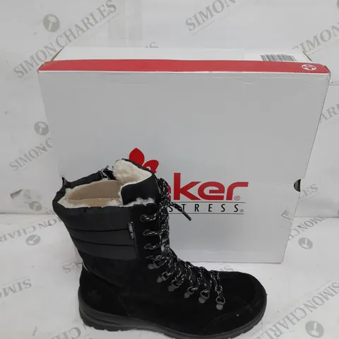 BOXED PAIR OF RIEKER SUEDE WATER RESISTANT BOOTS IN BLACK SIZE 5