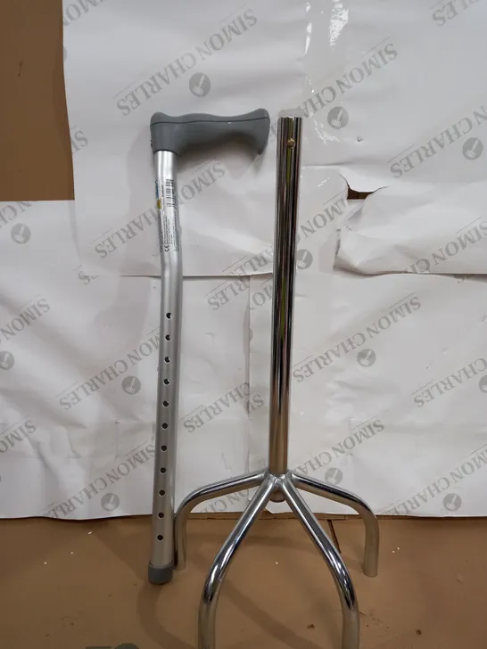 NRS HEALTHCARE WALKING STICK SMALL BASE