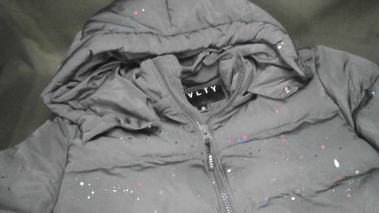 NVLTY PADDED JACKET IN GREY WITH SPLATTER EFFECT - M