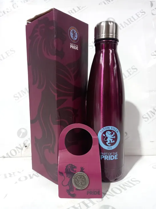 BOXED ASTON VILLA DRINK BOTTLE AND PIN BADGE SET