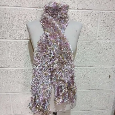 APPROXIMATELY 55 JENNIFER ANDERTON LILAC AND GREY SCARVES