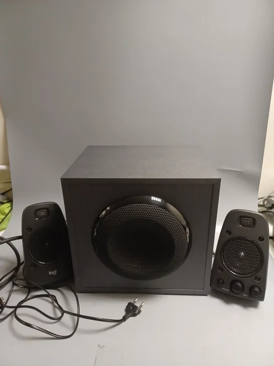 BOXED LOGITECH Z625 COMPUTER SPEAKERS 