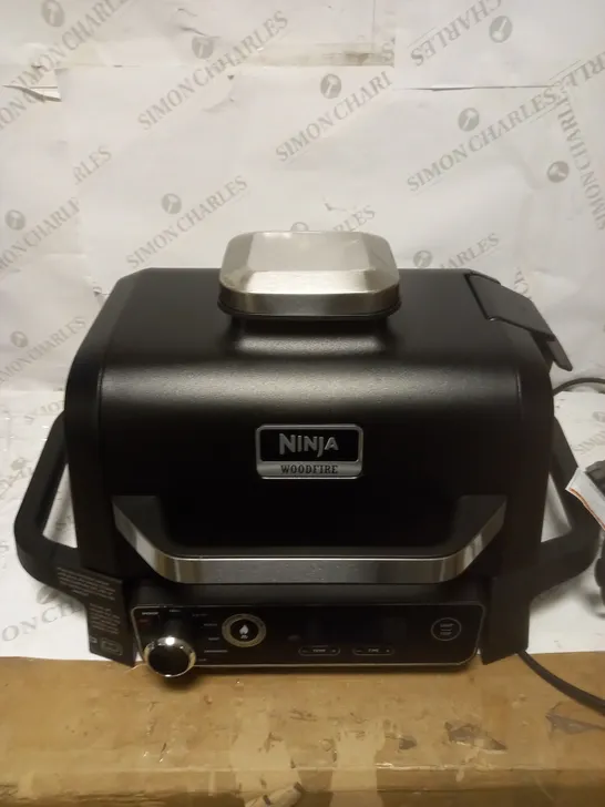 NINJA WOODFIRE ELECTRIC BBQ GRILL & SMOKER WITH AIR FRY FUNCTION OG701UKQ