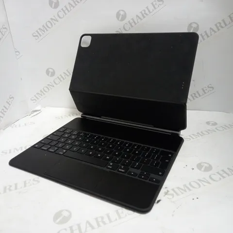 APPLE MAGIC KEYBOARD CASE FOR IPAD 12.5"