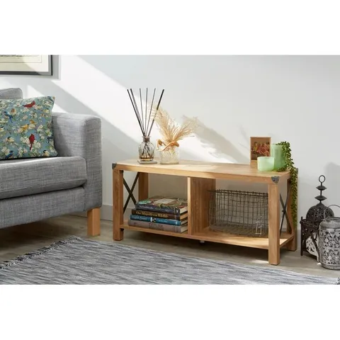 BOXED LINDY STORAGE BENCH 