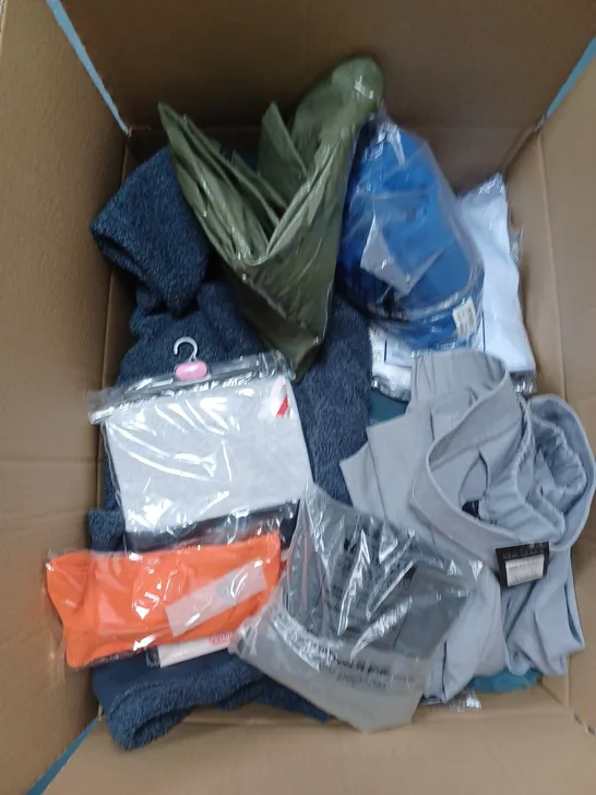 BOX OF ASSORTED CLOTHING ITEMS TO INCLUDE TROUSERS, SOCKS, LEGGINGS ETC 