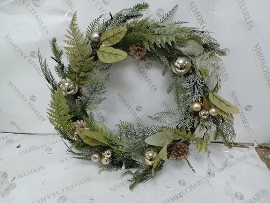 PINECONE PRE-LIT CHRISTMAS WREATH-45CM RRP £22.99