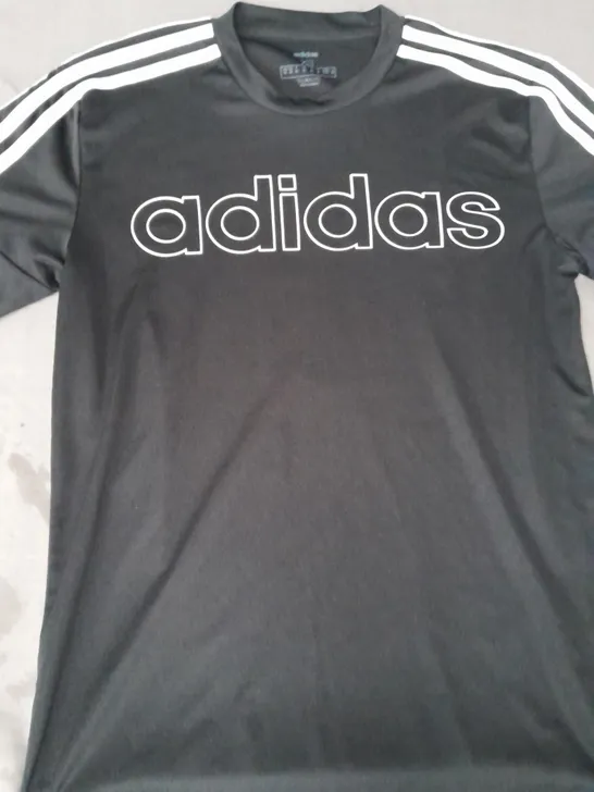 ADIDAS CREW-NECK T-SHIRT IN BLACK SIZE XS