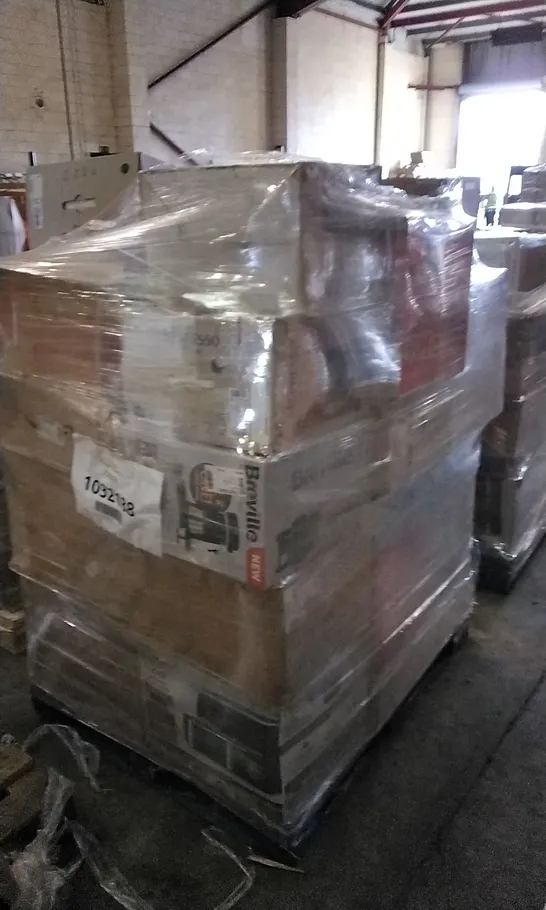 PALLET OF APPROXIMATELY 30 UNPROCESSED RAW RETURN HOUSEHOLD AND ELECTRICAL GOODS TO INCLUDE;