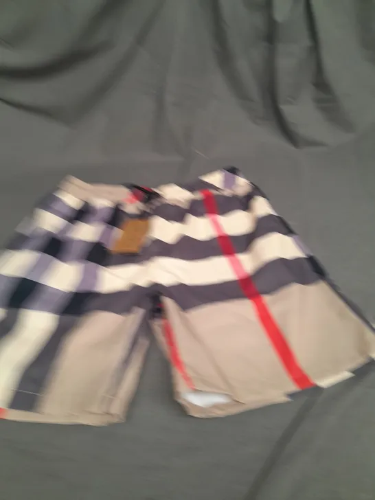 BURBERRY SWIM SHORTS SIZE UNSPECIFIED