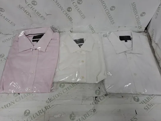 APPROXIMATELY 20 M&S SHIRTS IN VARIOUS COLOURS AND SIZES