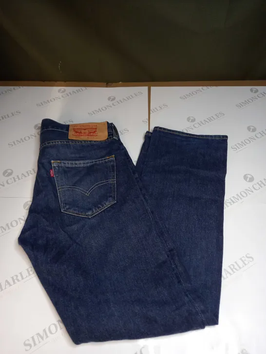 LEVIS STRAUSS DENIM JEANS SIZE W30 L30