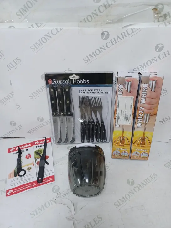 BOX OF APPROXIMATELY 15 ASSORTED HOUSEHOLD PRODUCTS TO INCLUDE KNIFE AND FORK SET, SPIRAL CUTTER, V KNIFE ETC