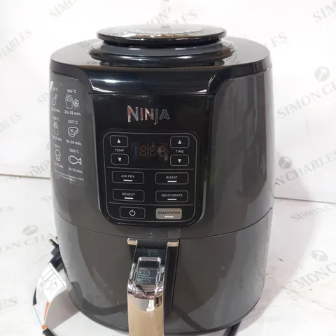 NINJA AIR FRYER 3.8L AF100UK