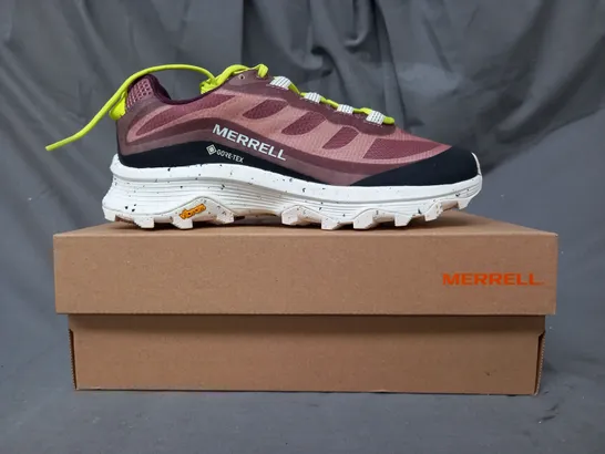 BOXED PAIR OF MERREL MOAB SPEED GTX SHOES IN BURLWOOD/MARRON UK SIZE 5