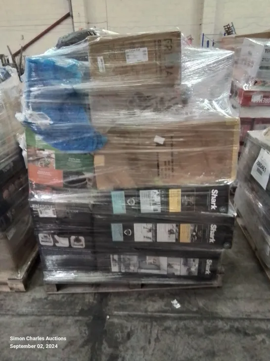 PALLET OF APPROXIMATELY 26 UNPROCESSED RAW RETURN HOUSEHOLD AND ELECTRICAL GOODS TO INCLUDE;