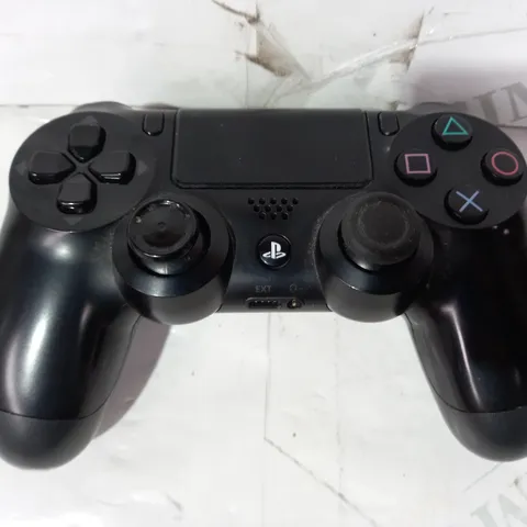 SONY CUH-ZCT1E PLAYSTATION 4 WIRELESS CONTROLLER IN BLACK