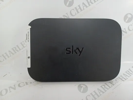 SKY EM150 Q MINI BOX