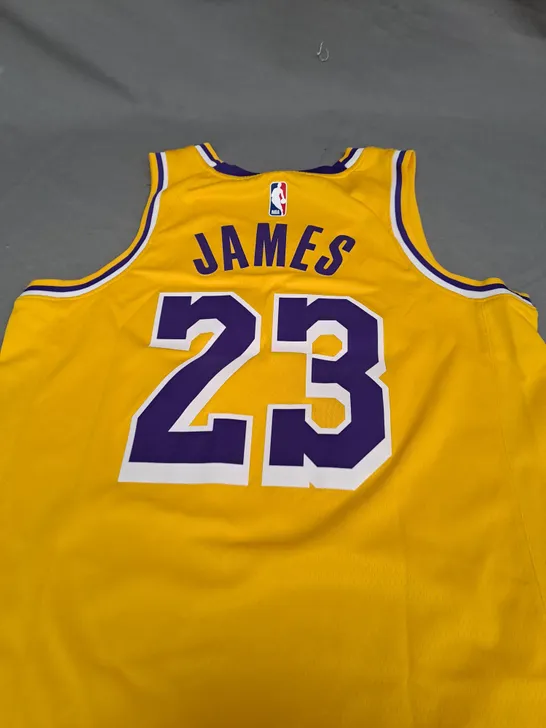 NIKE LA LAKERS JERSEY WITH JAMES 23 SIZE M