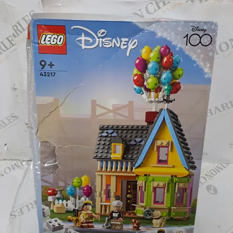 BOXED LEGO DISNEY AND PIXAR ‘UP’ HOUSE BUILDING TOY