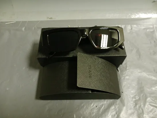 PAIR OF PRADA CHUNKY BLACK FRAMED GLASSES IN CASE