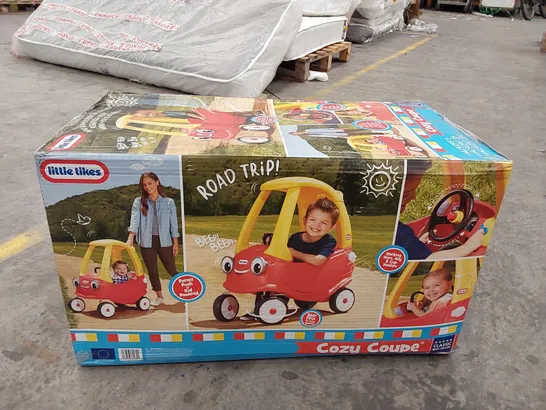 BOXED LITTLE TIKES COSY COUPE (1 BOX)