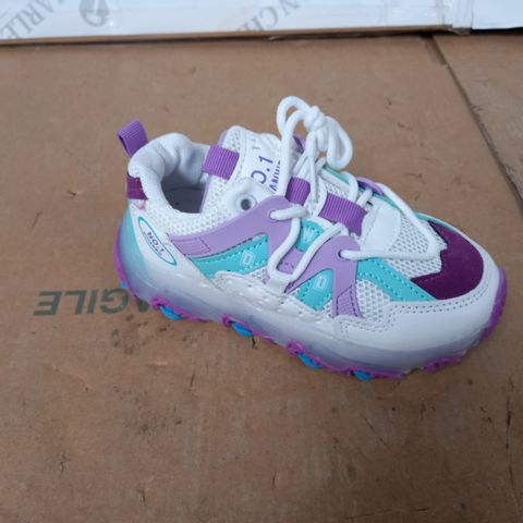 NO.1 DOIANWD PURPLE CHILDRENS TRAINERS - SIZE 28