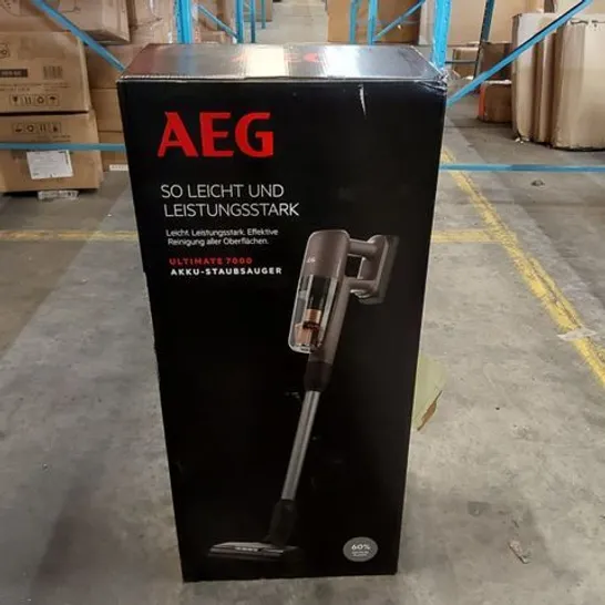 AEG AP71U14WB ULTIMATE 7000 CORDLESS VACUUM CLEANER